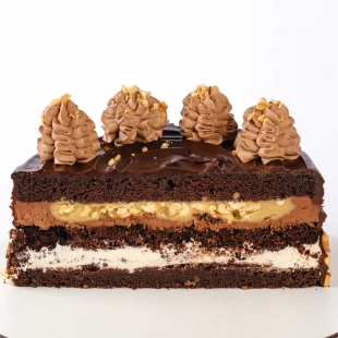 Торт Снікерс